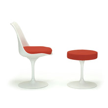 Charger l'image dans la galerie, Saarinen Tulip stool ES227 1